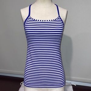 Lululemon workout top 6